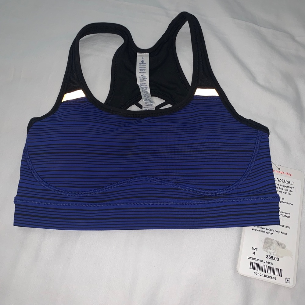 Lululemon size 4 sports bra